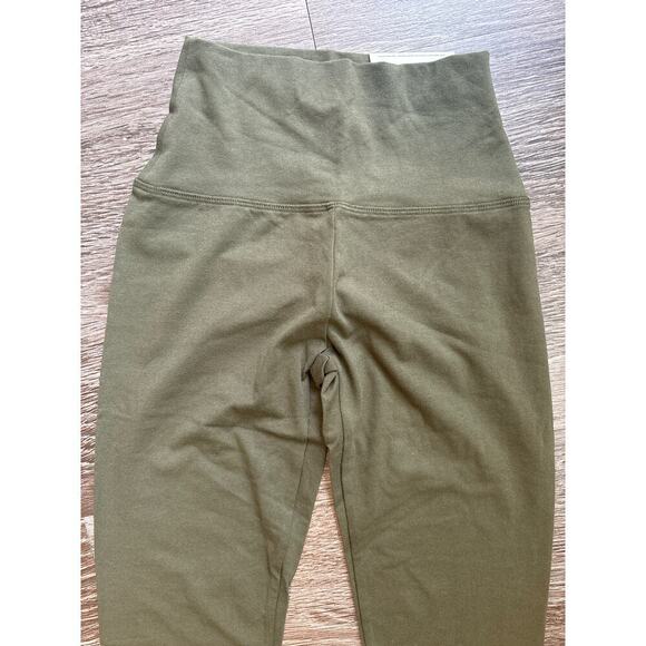 NWT OFFLINE By Aerie OG Hi-Rise Legging In Olive Green Size XS - Picture 2 of 6